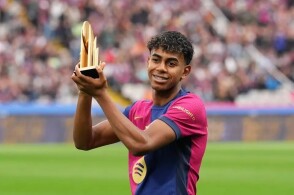 芝加哥白袜在 2005 年世界大赛中横扫对手，终结了长达 88 年的冠军荒