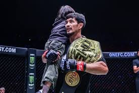 诽谤还是事实？英特尔怒斥AMD在掌机上用过时芯片